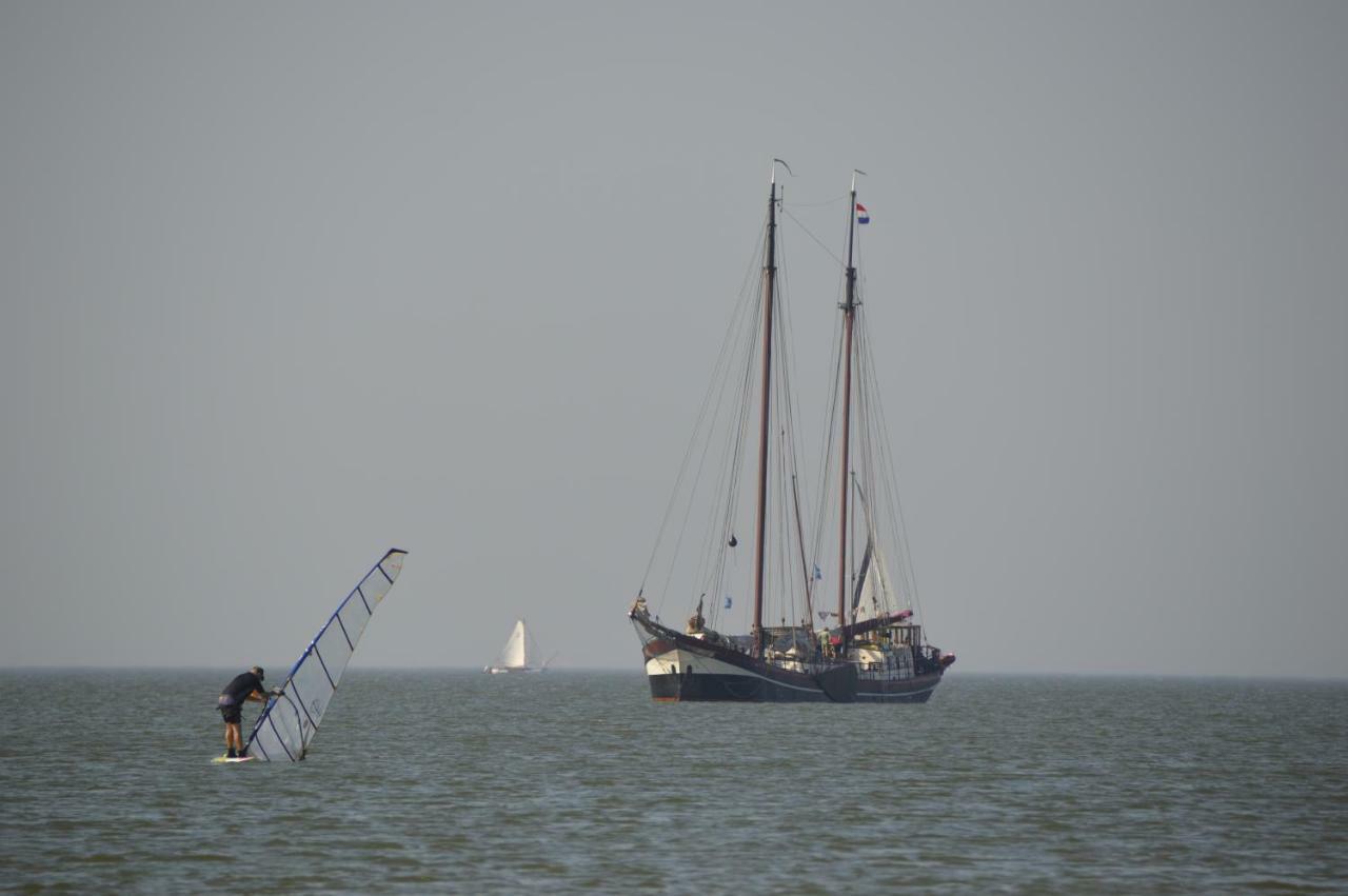 Vakantiehuis op Landgoed koepeltjesplaats Gaast Buitenkant foto